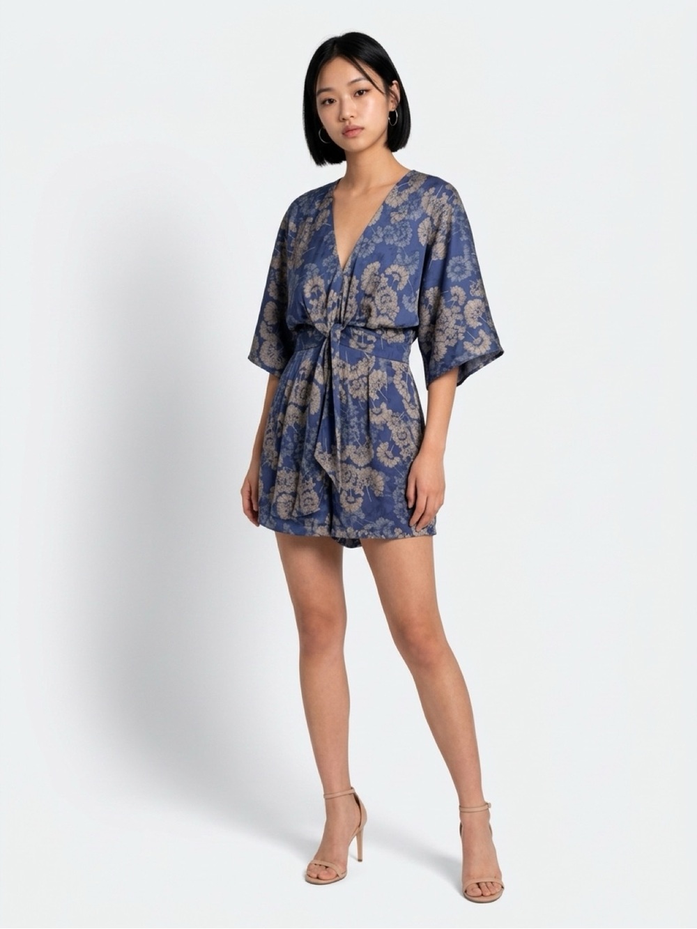 Aakaa Kimono Sleeve V-Neck Blue Floral Pattern Front-Tie Elastic Back Romper NWT